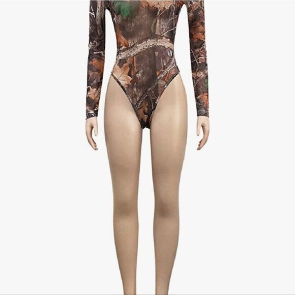 Graphic mesh two piece set sz XXL - Picture 6 of 8